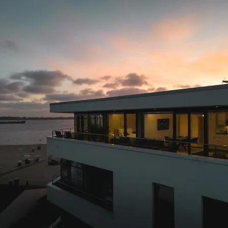 Bheaven I Marina Premium Apartment Bremerhaven Exterior photo